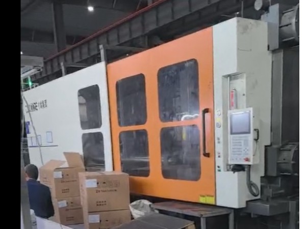 勝沃注塑機(jī)比亞迪汽車配套產(chǎn)品生產(chǎn)現(xiàn)場